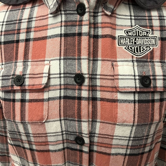 🔥HARLEY-DAVIDSON BUTTON UP🔥 - Picture 6 of 16